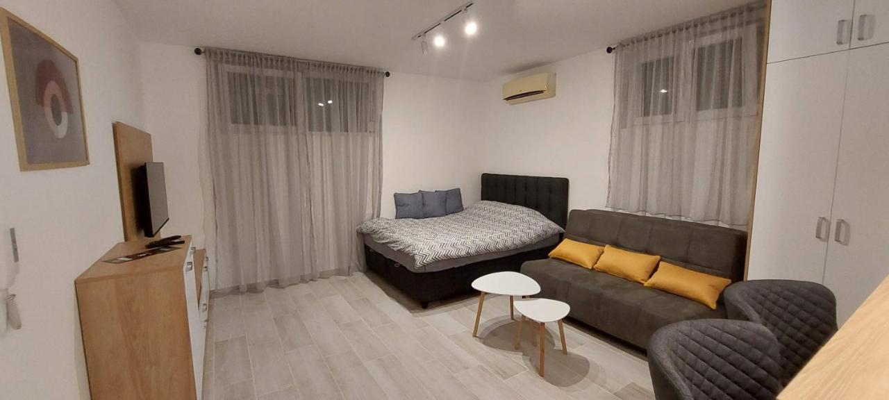 Biser Apartmani 포드고리차 외부 사진